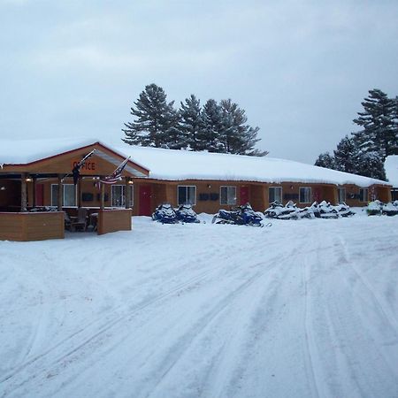 Hiawatha Lodge Inn Eagle River Dış mekan fotoğraf