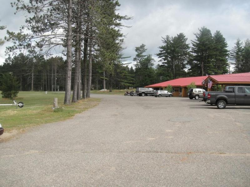 Hiawatha Lodge Inn Eagle River Dış mekan fotoğraf